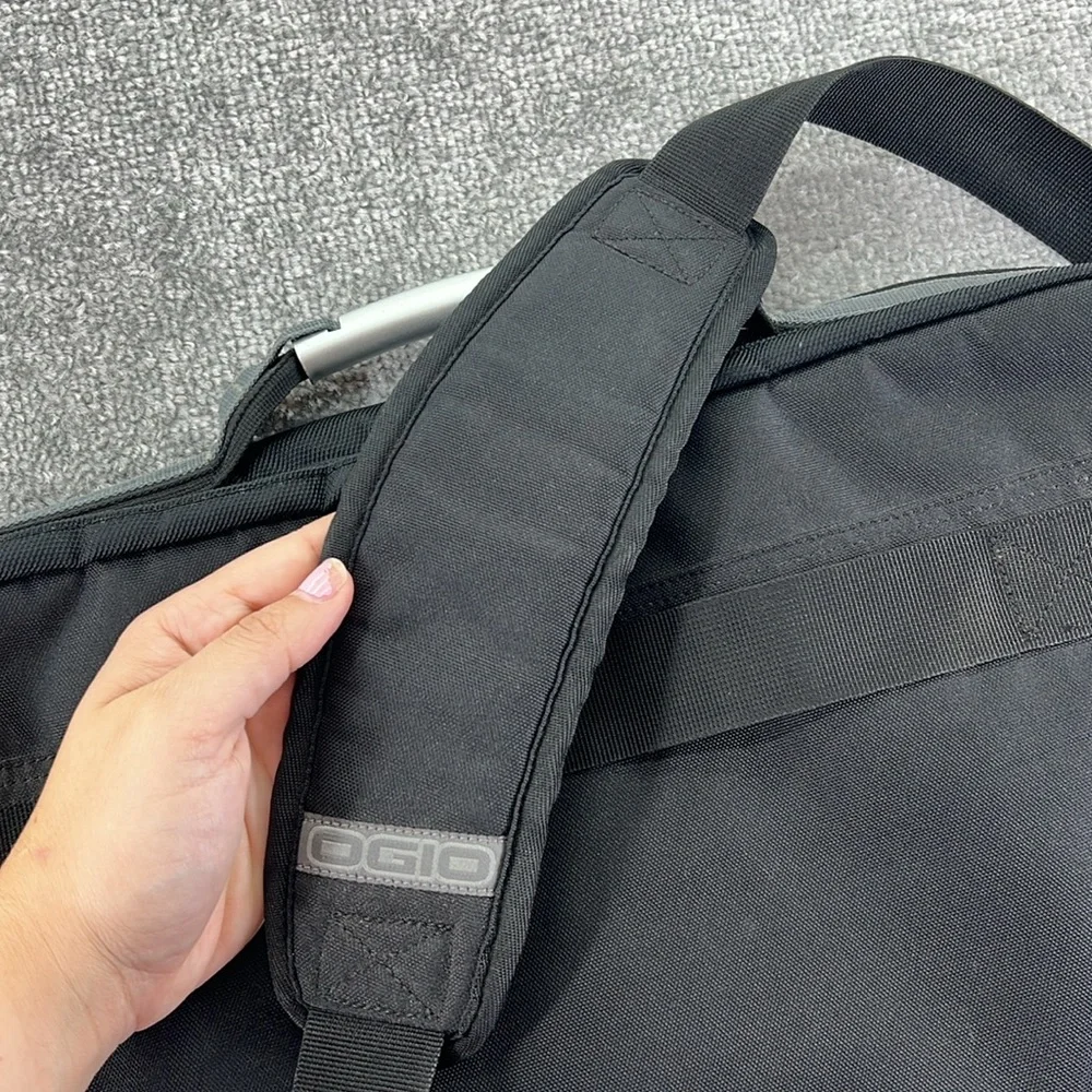 Ogio Laptop Bag Briefcase Messenger Carrying Case Work Business Black Mens